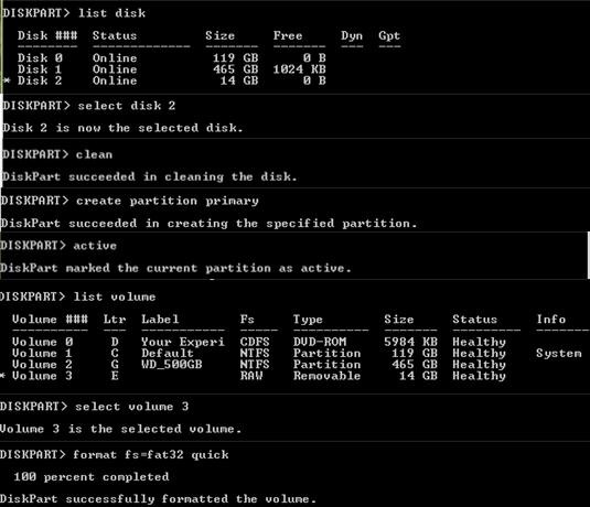 วิธีสร้างไดรฟ์ USB ที่สามารถบู๊ตได้ UEFI เพื่อติดตั้ง Windows 10 หรือ 7