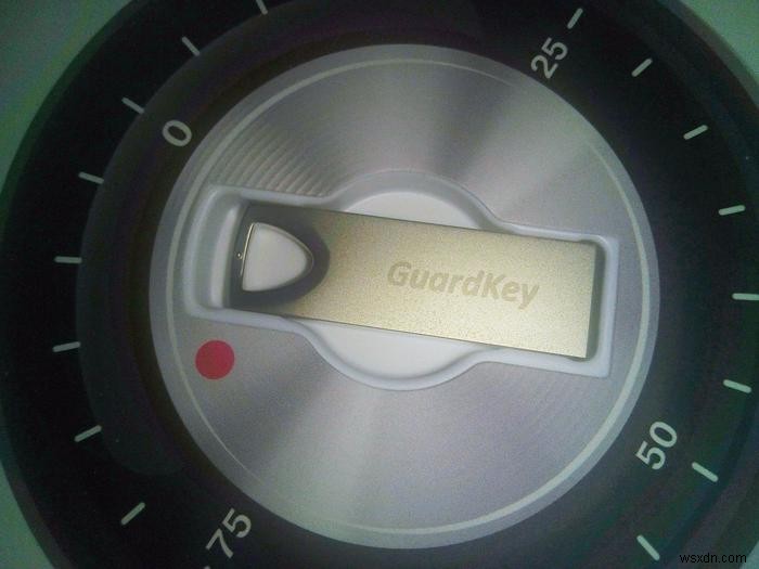 สร้างไดรฟ์ที่เข้ารหัสและรักษาความปลอดภัยโดยใช้ GuardKey