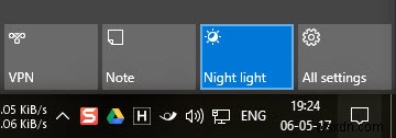วิธีเปิดใช้งานและกำหนดค่าคุณลักษณะไฟกลางคืนใน Windows 10