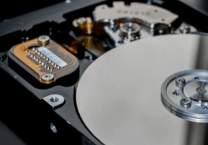 ทำการเติมศูนย์โดยใช้ Linux Live CD 