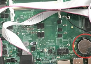 แก้ไข:นาฬิกาเปลี่ยนกลับเป็นเวลาที่ไม่ถูกต้องหลังจากรีบูตคอมพิวเตอร์ (เซิร์ฟเวอร์) 