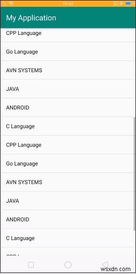 พื้นหลัง ListView กลายเป็นสีดำเมื่อเลื่อนใน Android? 