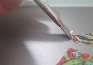 วิธีลบสติ๊กเกอร์ออกจากคอมพิวเตอร์ของคุณ 