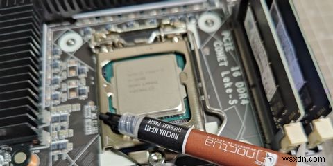 วิธีวาง CPU ของคุณใหม่ด้วยการวางความร้อนใหม่ 