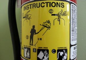 คุณเพิ่งทำน้ำหรือกาแฟหกใส่แล็ปท็อป - นี่คือสิ่งที่คุณควรทำ 