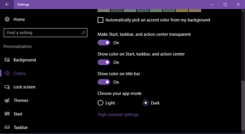 วิธีเปิดใช้งาน Dark Theme ใน Windows 10 (ไม่มี Registry Tweaks) 