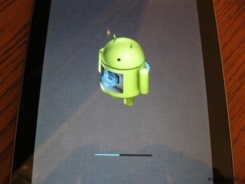 วิธีการติดตั้ง Ubuntu Touch Preview บนอุปกรณ์ Android Nexus ของคุณ 