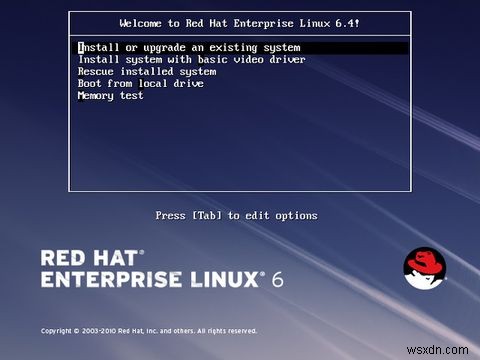 Red Hat Enterprise Linux:การกระจายเดสก์ท็อปที่แข็งแกร่งสำหรับบริษัท 