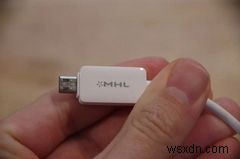 วิธีเชื่อมต่อโทรศัพท์หรือแท็บเล็ตกับทีวีโดยใช้ USB