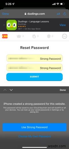 วิธีดูและจัดการรหัสผ่านที่ถูกบุกรุกบน iPhone ของคุณ 