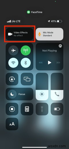 วิธีเบลอพื้นหลังสำหรับแฮงเอาท์วิดีโอด้วยโหมดแนวตั้งใน iOS 15 