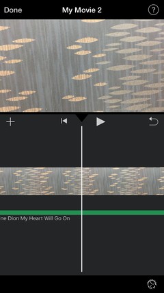 2 วิธีง่ายๆ ในการเพิ่มเพลงลงในวิดีโอบน iPhone 
