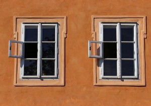 ตัวอย่าง Java ที่สาธิตการตรวจจับขอบ Scharr ใน OpenCV 