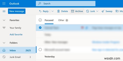 วิธีเก็บถาวรอีเมลใน Outlook 