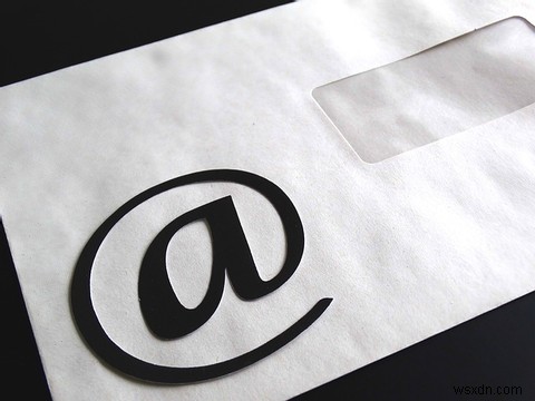 4 ผู้ทรงอิทธิพลที่ไม่ใช้อีเมล (และทำไม) 