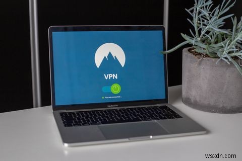 VPN ไหนดีที่สุด? Surfshark กับ NordVPN เปรียบเทียบแผนและคุณสมบัติ 