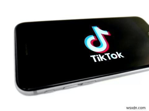 TikTok ปลอดภัยสำหรับเด็กหรือไม่? คู่มือสำหรับผู้ปกครอง 