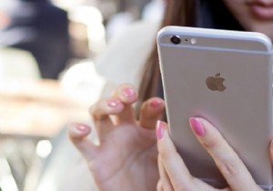 วิธีหลีกเลี่ยงค่าบริการโรมมิ่งข้อมูลของ iPhone ในต่างประเทศ 