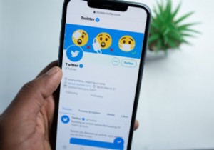 วิธีบล็อกใครบางคนบน Twitter 