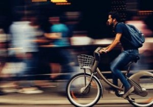 วิธีใช้ GIF แบบเคลื่อนไหวเป็นภาพพื้นหลังบน Mac ของคุณ 