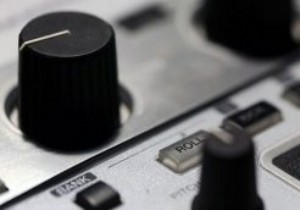 ปิดการใช้งานเอฟเฟกต์เสียงบน Mac ของคุณโดยใช้สองวิธีที่แตกต่างกัน 