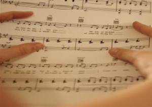 5 แอพเนื้อเพลงที่ดีที่สุดสำหรับ Android 