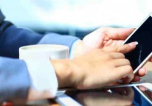 3 แอพที่ซิงค์ผู้ติดต่อ iOS กับ Android 