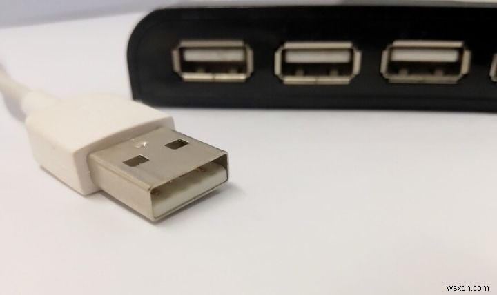 USB C กับ USB 3 กับ Thunderbolt:ทั้งหมดที่คุณต้องรู้ 