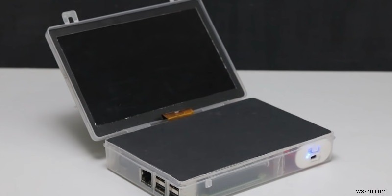 ใช้ Raspberry Pi เพื่อสร้าง Mini DIY Laptop 