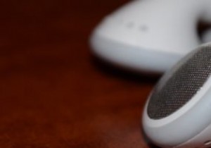 เอียร์บัดไร้สายกับเอียร์บัดไร้สาย:อะไรคือความแตกต่าง? 