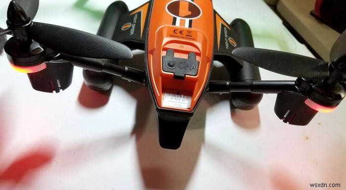 WLtoys Q353 Triphibian Quadcopter – รีวิวและแจกฟรี 