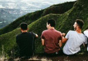 3 วิธีในการค้นหาว่าใครเลิกเป็นเพื่อนหรือบล็อกคุณบน Facebook