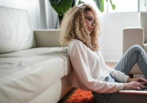 12 ไซต์หางานที่ดีที่สุดสำหรับการทำงานทางไกล 