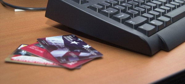การชำระเงินออนไลน์ปลอดภัยกว่าด้วยหมายเลขบัตรเดบิตแบบใช้ครั้งเดียวหรือไม่ 