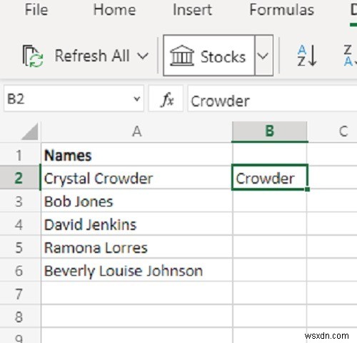 3 วิธีในการแยกเซลล์ใน Microsoft Excel 