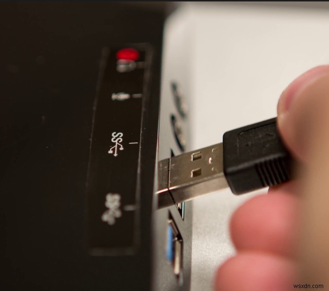 แก้ไข:ตรวจพบอุปกรณ์ USB ผ่านสถานะปัจจุบัน 