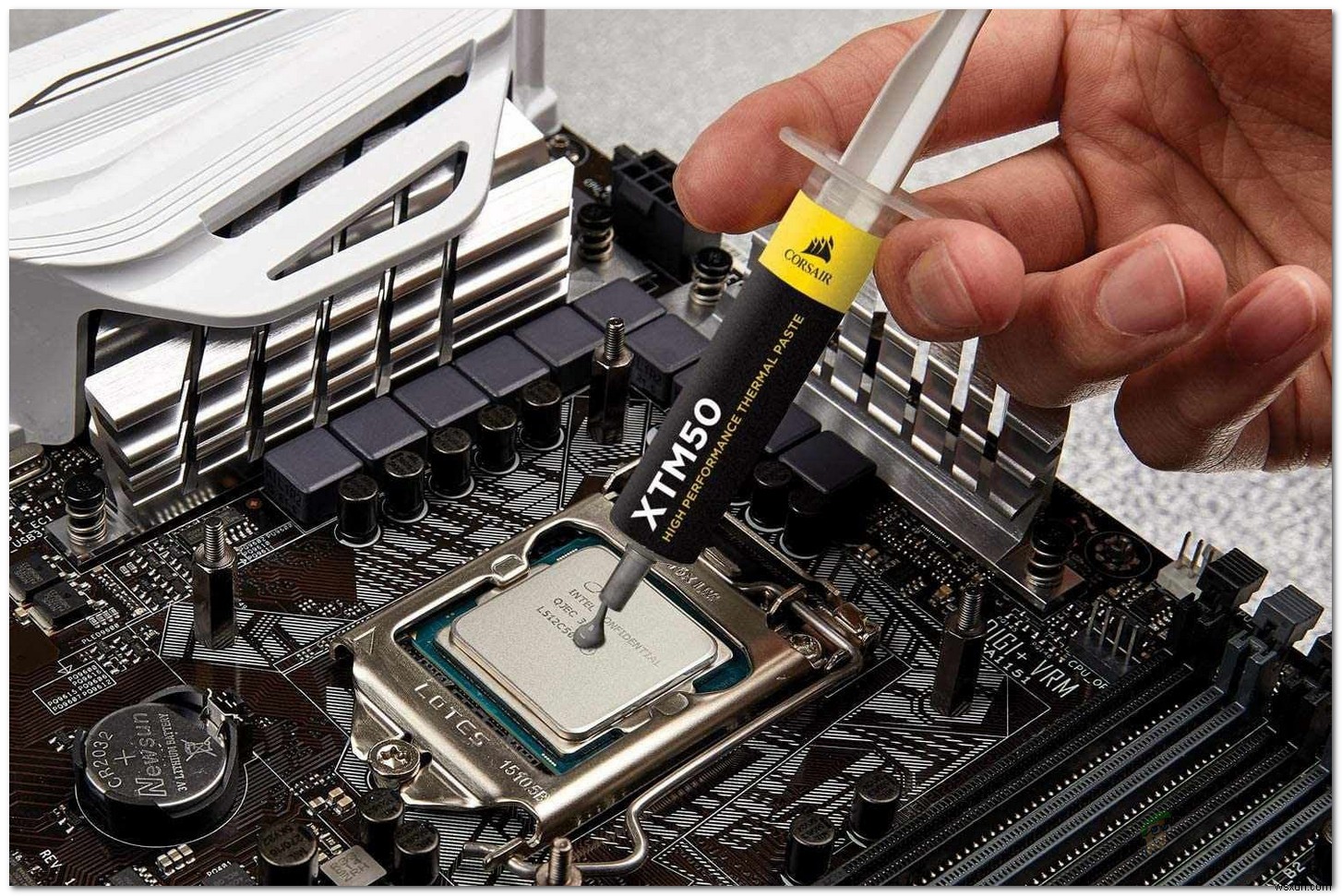 วิธีลบ Thermal Paste ของ CPU หรือ GPU ของคุณ 