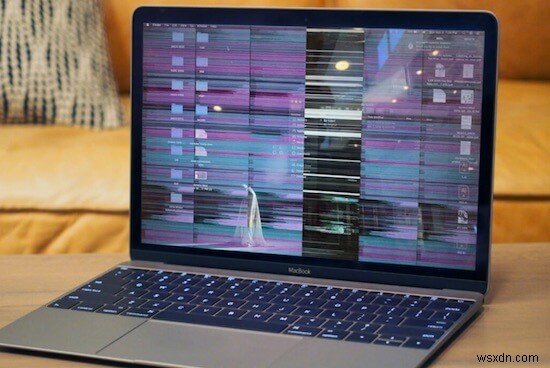 วิธีแก้ไขหน้าจอ MacBook Pro กะพริบ