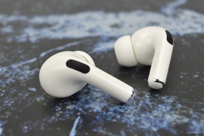 AirPods Pro ตัดการเชื่อมต่อต่อไปหรือไม่ ลองใช้วิธีแก้ไขเหล่านี้