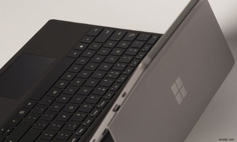 วิธีการรีเซ็ต Surface Pro 3 เป็นค่าเริ่มต้นจากโรงงาน