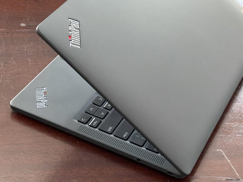 รีวิว ThinkPad X13s:Windows ที่ดีที่สุดบนแล็ปท็อป ARM ในยุคสมัยต่างๆ