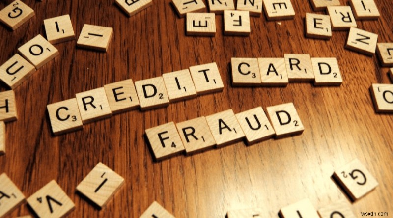 การฉ้อโกงบัตรเครดิตคืออะไรและจะป้องกันได้อย่างไร