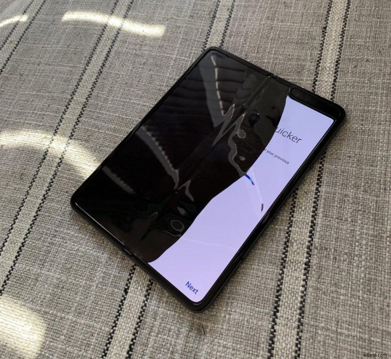 Samsung Galaxy Fold:คุ้มไหมกับโฆษณา