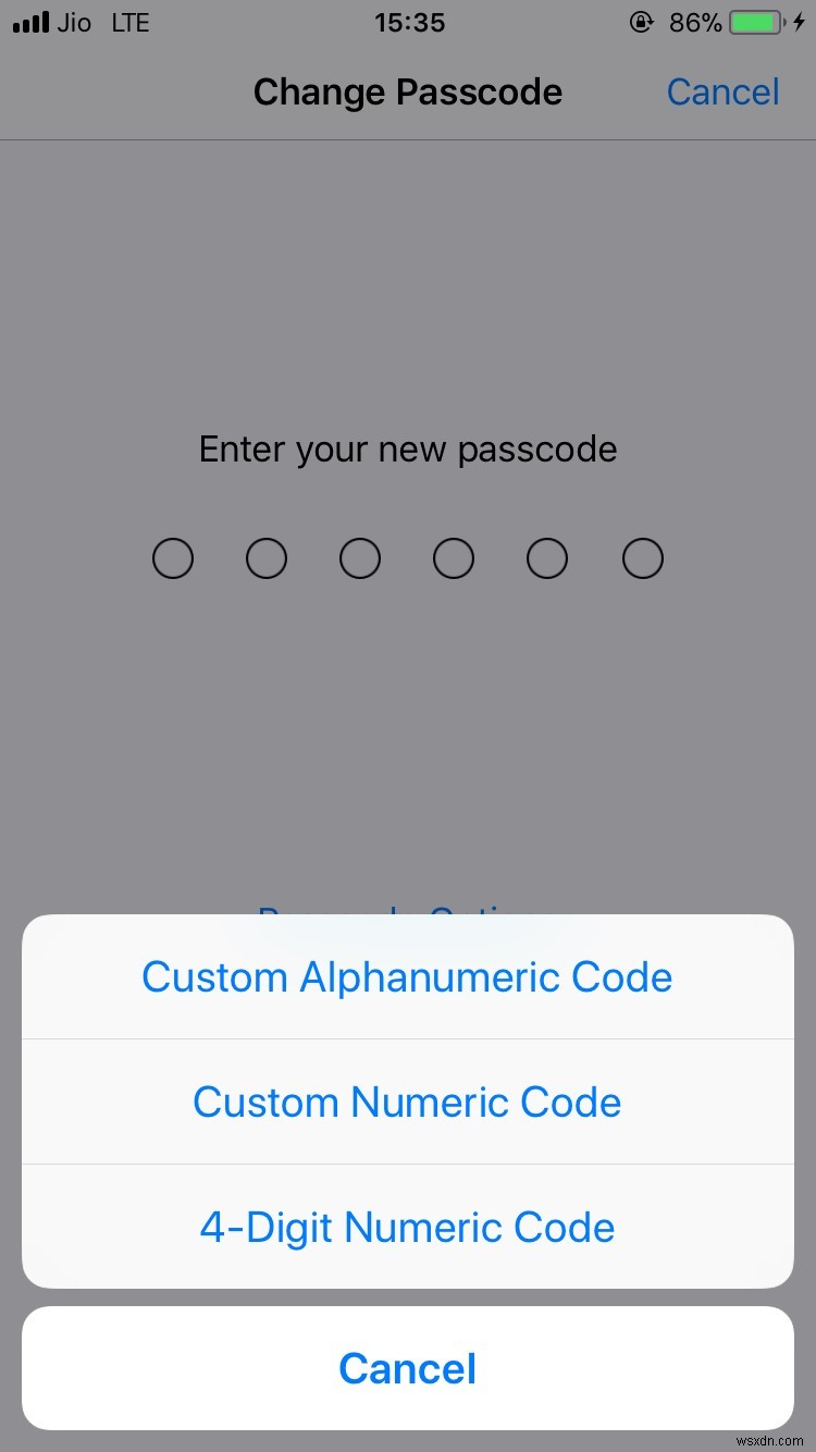 วิธีตั้งค่ารหัสผ่านตัวอักษรและตัวเลขบน iPhone