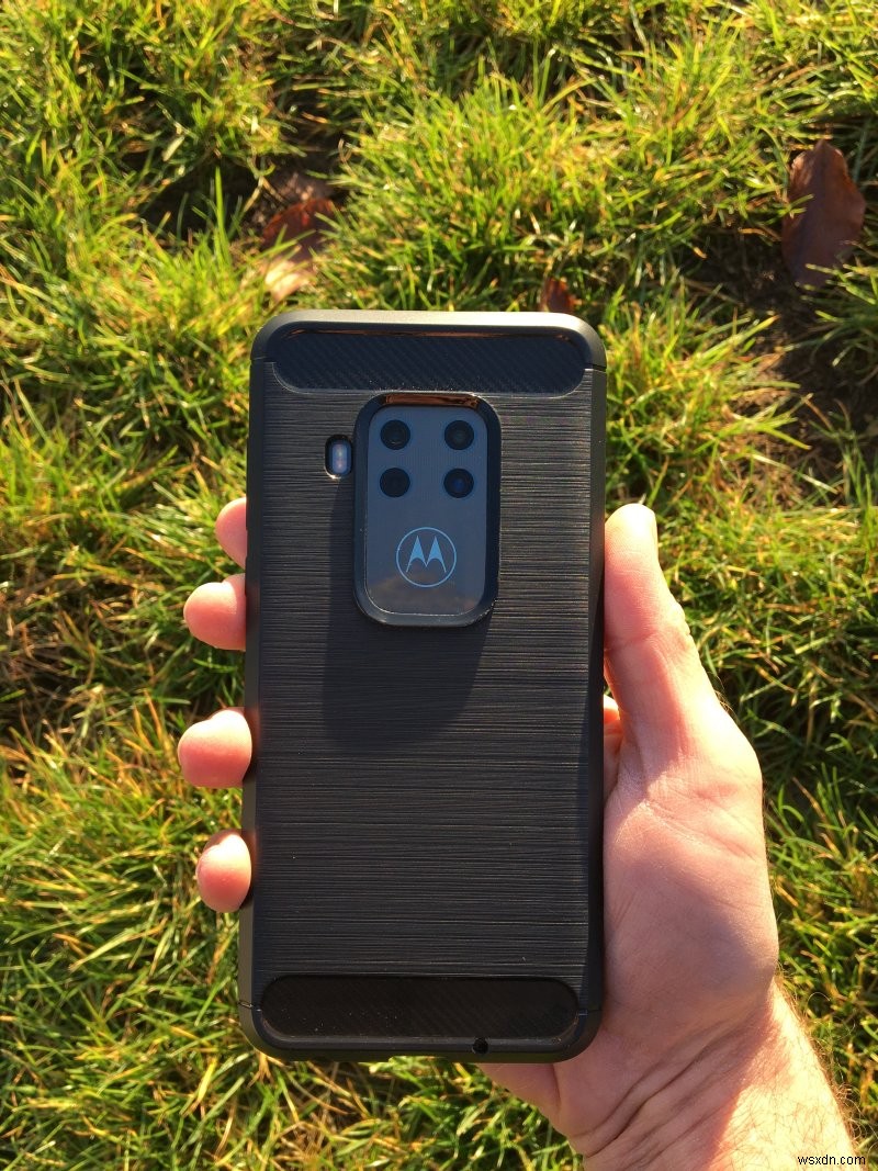 Motorola One Zoom - Lumia ตายแล้ว One live one