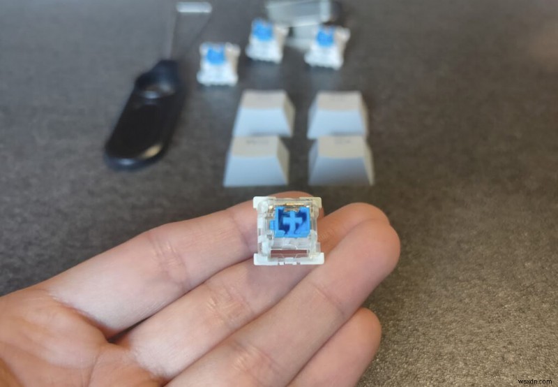 WhatGeek x 3inuS Kebohub EE01 รีวิวคีย์บอร์ดเชิงกล - การออกแบบคุณสมบัติและประสิทธิภาพ 