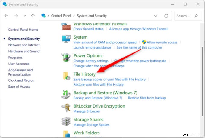 เปิดใช้งานประวัติไฟล์ Windows:การสำรองข้อมูลที่รวดเร็วและเชื่อถือได้สำหรับเอกสารของคุณ 
