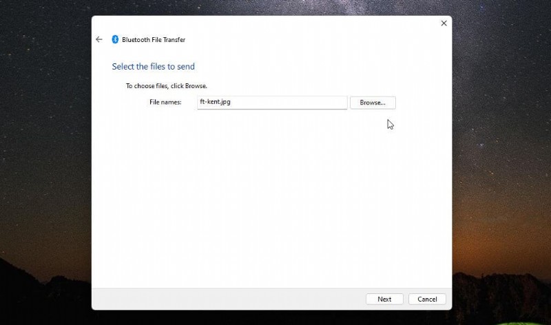 ถ่ายโอนไฟล์แบบไร้สายระหว่างพีซีและโทรศัพท์ Android—ไม่ต้องใช้สาย USB 