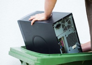 ค้นพบอายุพีซี Windows ของคุณ:8 วิธีง่ายๆ 