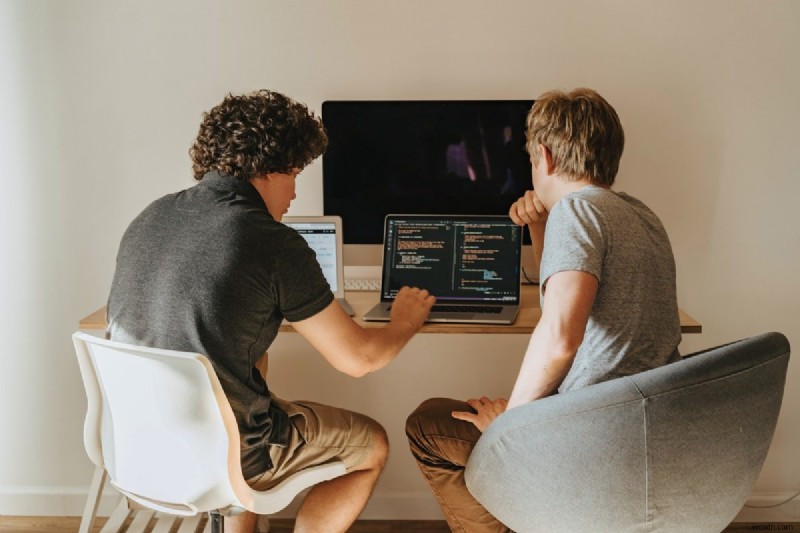 ปริญญาโท JavaScript:หลักสูตรยอดนิยม หนังสือ และแหล่งข้อมูลสำหรับผู้เรียนทุกคน 